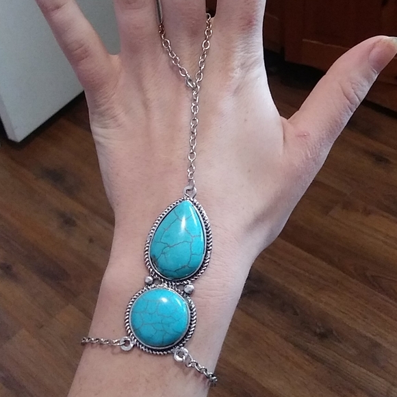 Free w/ purchase Turquoise slave bracelet - Picture 1 of 2
